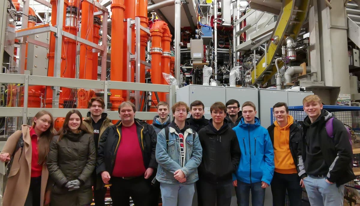 Fahrt des Physik-Leistungskurses (MSS13, Zs) nach München