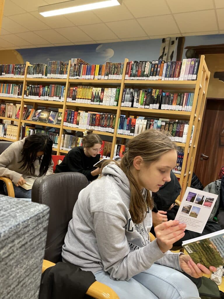 Lesefriday für Viertklässler am MvL-G, Tage des Lesens